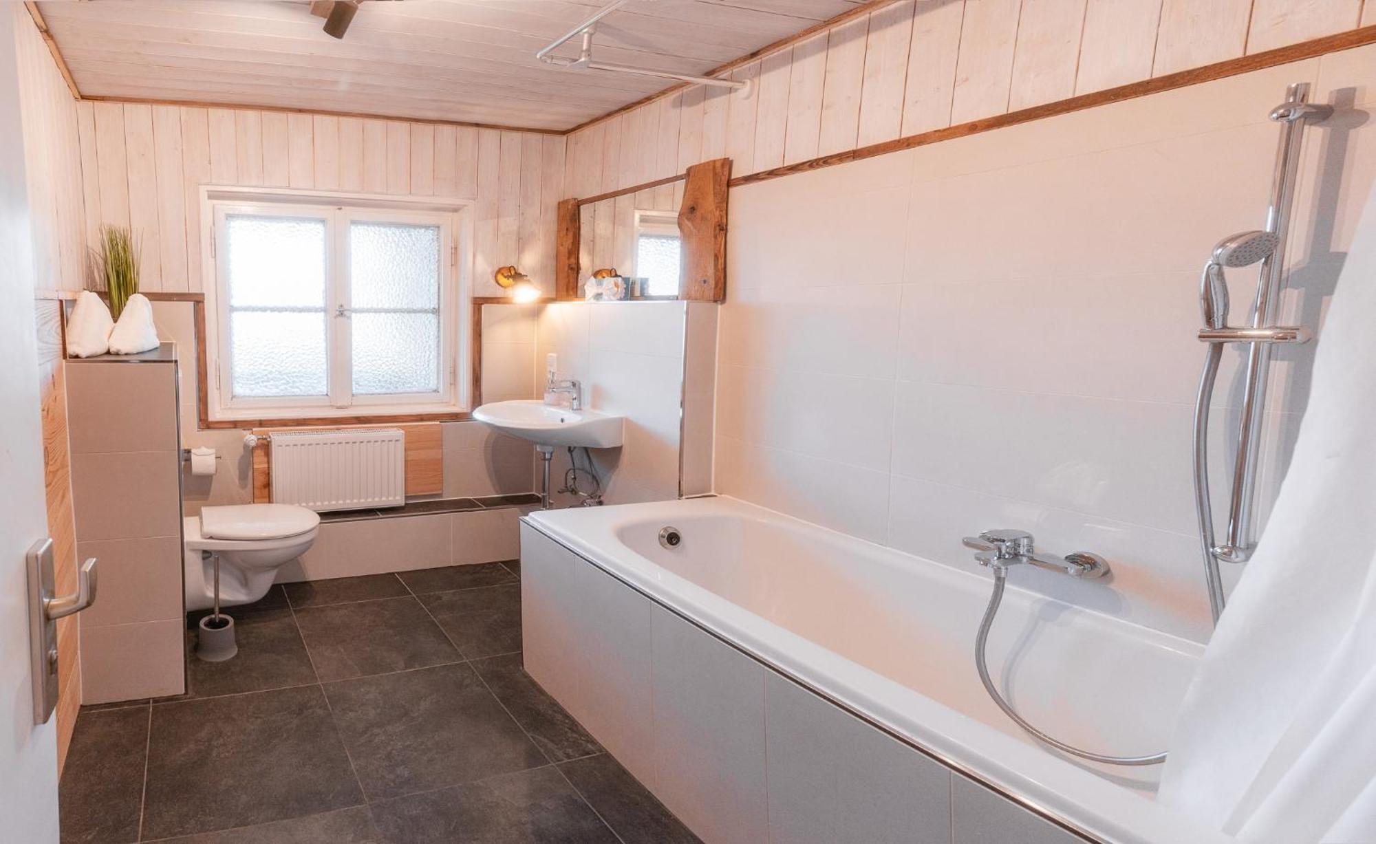 Hostel - Ron'S Guesthouse Oberstdorf Eksteriør billede