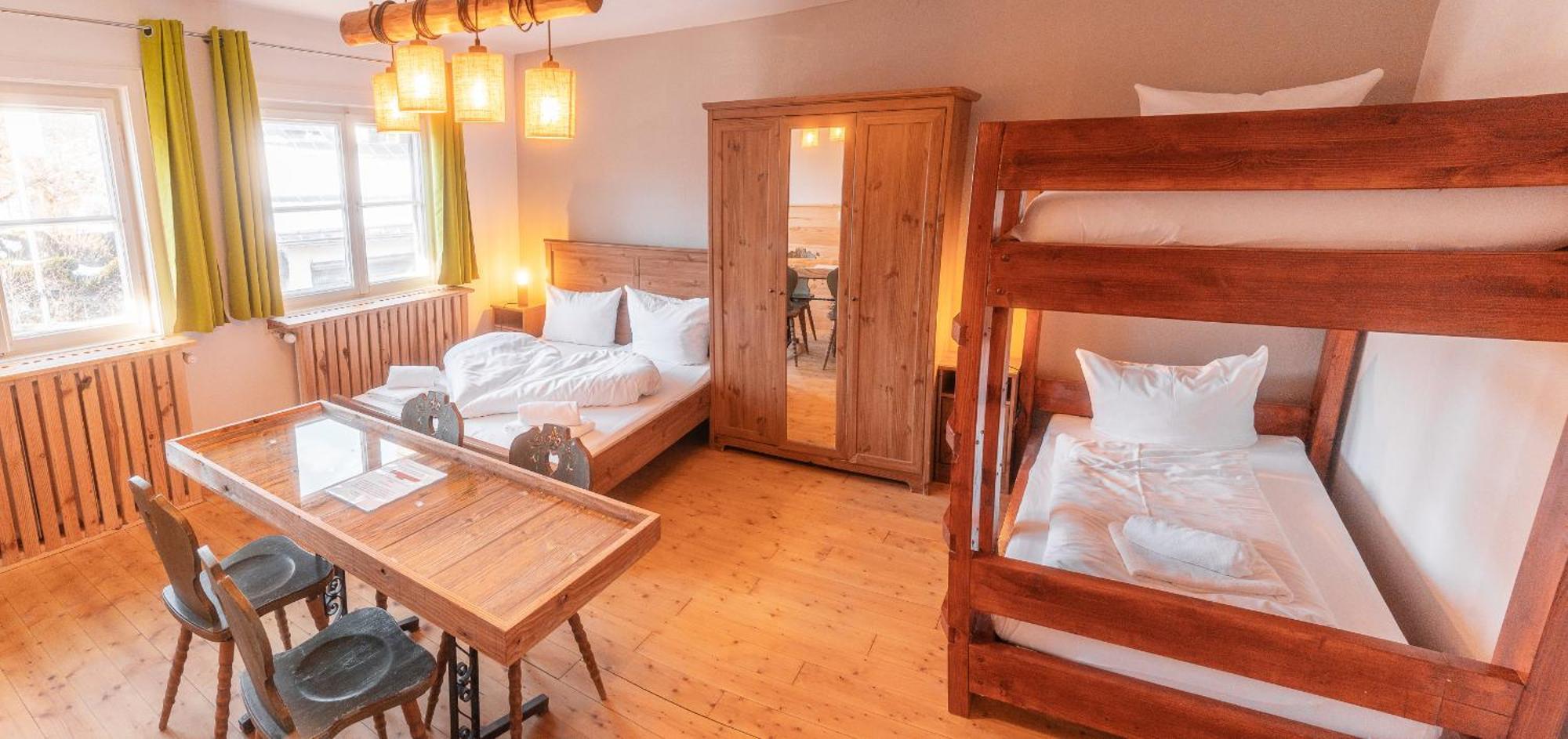 Hostel - Ron'S Guesthouse Oberstdorf Eksteriør billede