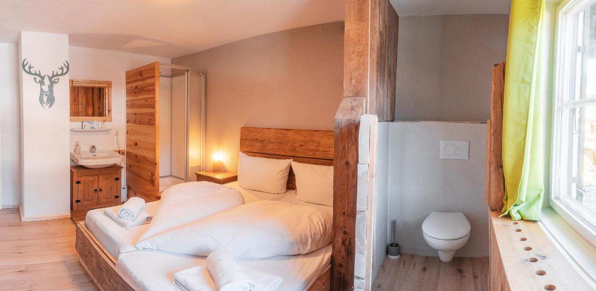 Hostel - Ron'S Guesthouse Oberstdorf Eksteriør billede